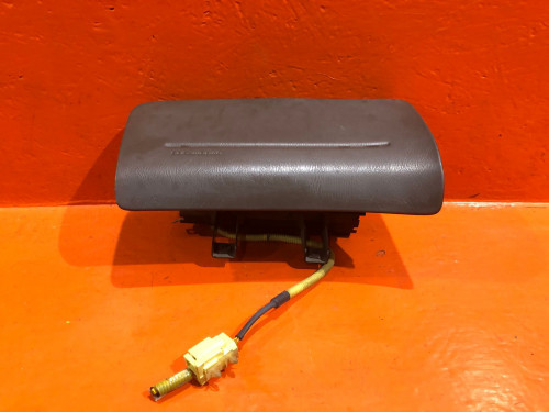 Подушка безопасности пассажирская NISSAN PRESAGE *U30 K8515AD600