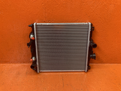 Радиатор двигателя HONDA LOGO LG-19010-P7A-J01