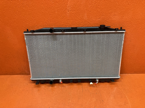 Радиатор двигателя HONDA ACCORD 2007-2012 LG-19010-R40-A53