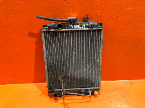 Радиатор двигателя TOYOTA DUET