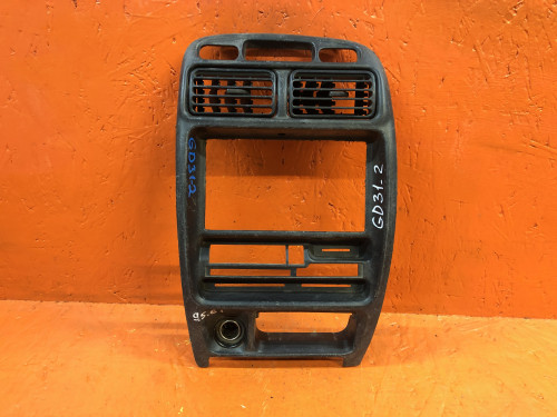 Рамка магнитофона SUZUKI BALENO 1998- 73821-64G10