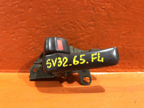 Ручка двери задней левой салонная TOYOTA CAMRY SV30 69206-32070-02