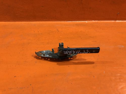 Ручка открывания бензобака NISSAN WINGROAD Y10 84640-76N00
