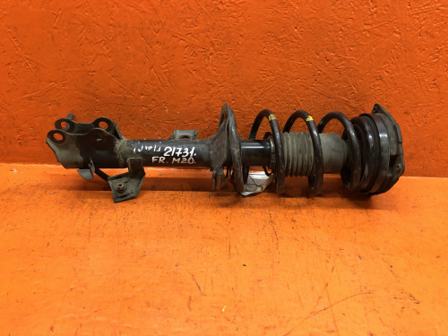 Стойка передняя правая NISSAN NV200 M20*