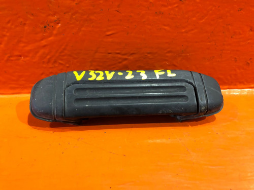 Ручка двери передней левой внешняя MITSUBISHI PAJERO V1*/V2*/V3*/V4*