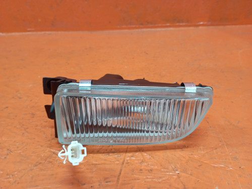 Туманка левая TOYOTA CALDINA *T19* ST20313L