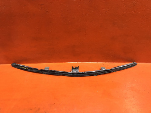 Усилитель переднего бампера MITSUBISHI DIAMANTE F3*/F4* MR178328