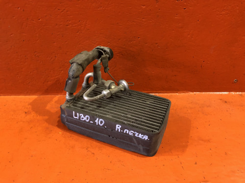 Радиатор печки NISSAN PRESAGE *U30 27280-AD000