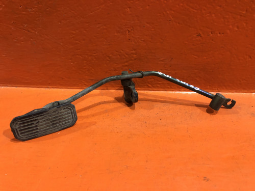 Педаль газа TOYOTA CARIB AE11* 78120-12160