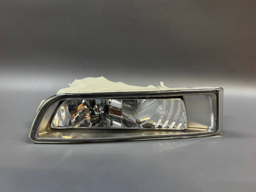 Туманка правая HONDA ACCORD 1998-2003 ST21720A1R