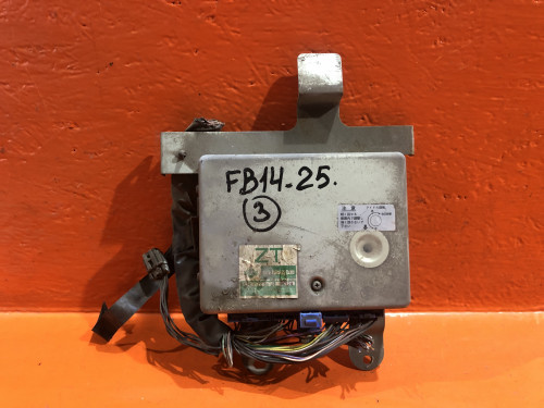 Компьютер двигателя NISSAN PULSAR *N15 237100M411