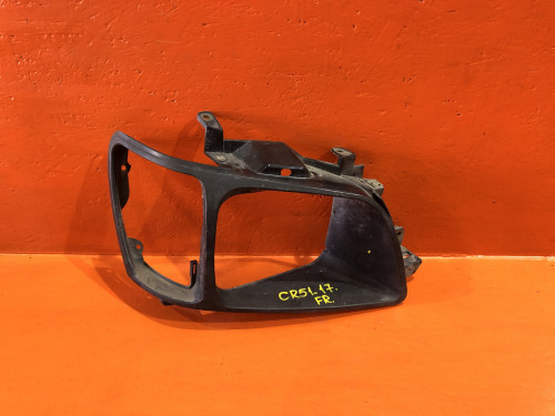Рамка фары правой TOYOTA LITE ACE NOAH *R4*/*R5* 53131-28030