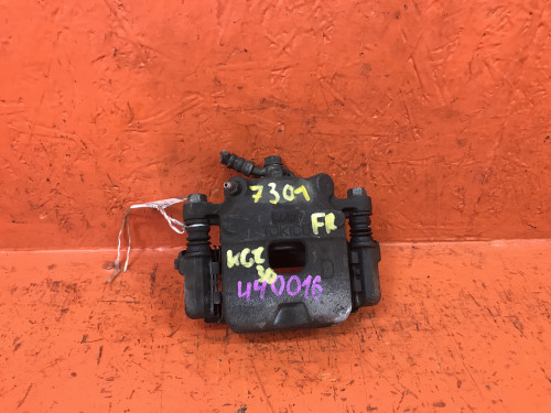 Суппорт тормозной передний правый TOYOTA PASSO KGC30/35/NGC30