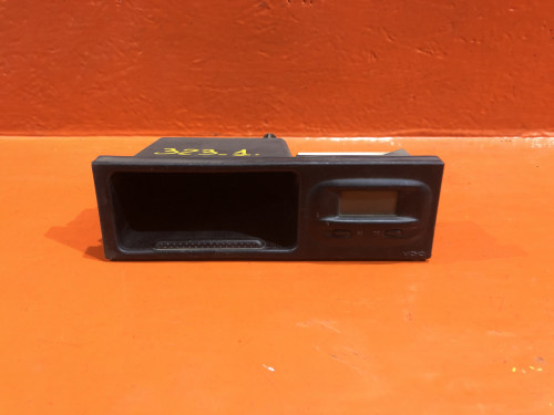 Часы салонные MAZDA 323 1998-2002 BJ3D-55-710