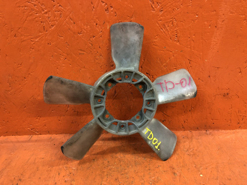 Крыльчатка вискомуфты SUZUKI ESCUDO TA01/11/31/51/TD01/11/31/51/61