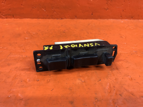 Блок управления стеклоподъемниками NISSAN AD Y10