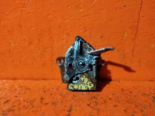 Замок капота MAZDA CAPELLA GF8P| GFEP| GFER| GW5R| GW8W| GWER| GWEW