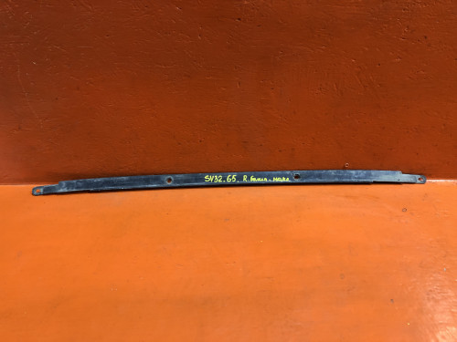 Накладка TOYOTA CAMRY SV30 52179-32040