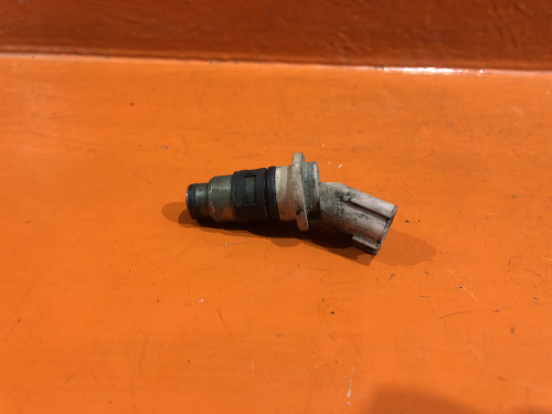 Форсунка топливная NISSAN AD Y10 166000M300