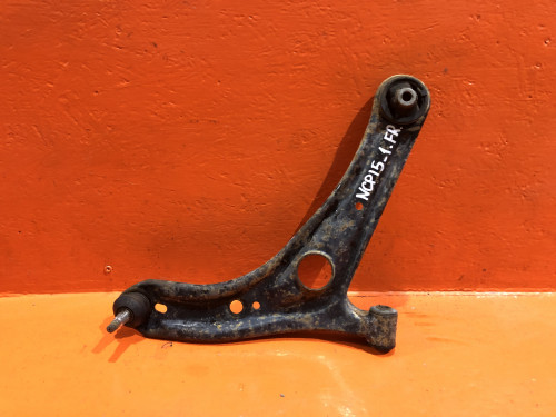 Рычаг передний правый TOYOTA FUNCARGO 48068-59035