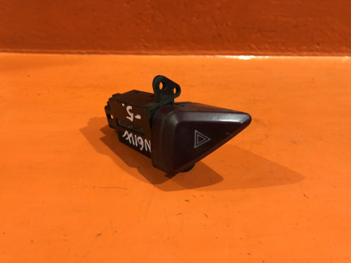 Кнопка включения аварийной сигнализации MITSUBISHI RVR N6*/N7* MR346673