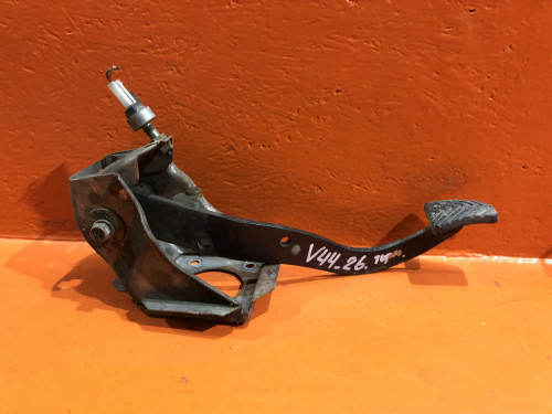 Педаль тормоза MITSUBISHI PAJERO V1*/V2*/V3*/V4*