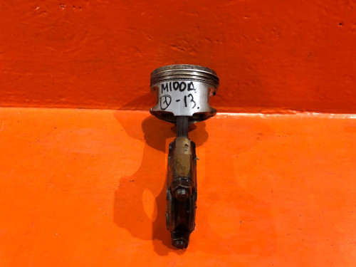 Поршень с шатуном TOYOTA DUET