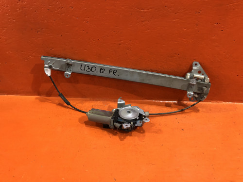 Стеклоподъемник передний правый NISSAN RNESSA 80720-5V000