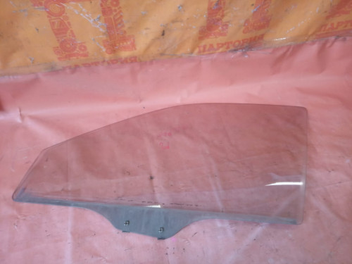 Стекло двери передней левой MAZDA EUNOS 500 C00159511