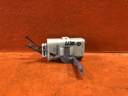 Блок электронный NISSAN PRESAGE *U30 28595AD000