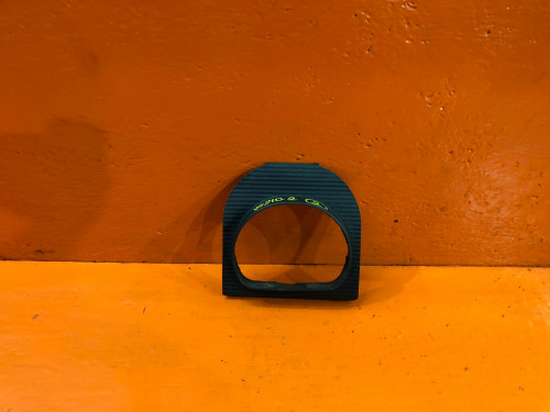 Консоль под рулевой колонкой MERCEDES BENZ E-CLASS (W210) 1995-2002 A2104600095