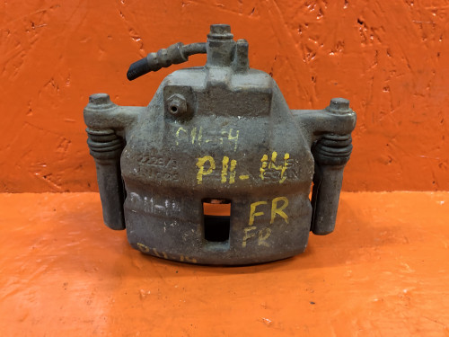 Суппорт тормозной передний правый NISSAN PRIMERA *P11