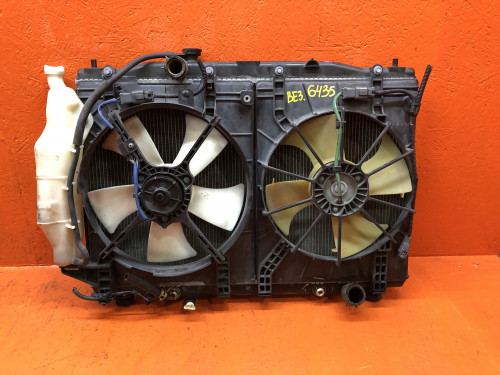 Радиатор двигателя HONDA EDIX 