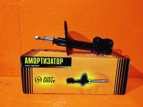 Стойка передняя левая TOYOTA CAMRY SV30 JAS0223