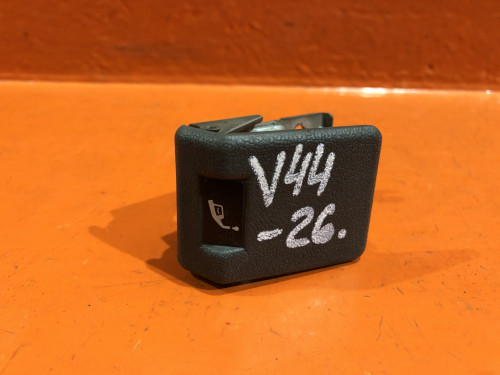 Ручка открывания бензобака MITSUBISHI PAJERO V1*/V2*/V3*/V4*