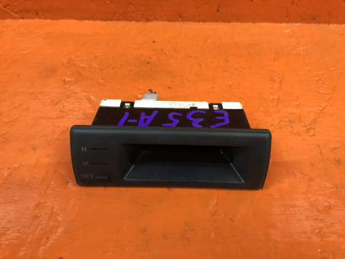 Часы салонные MITSUBISHI GALANT E3*