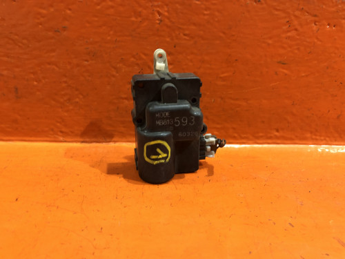 Сервопривод заслонок печки MITSUBISHI DIAMANTE F3*/F4* MB813593