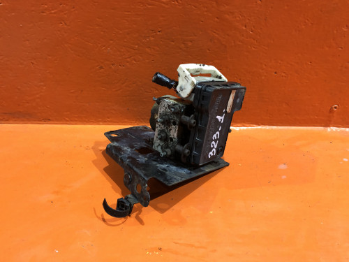 Блок ABS MAZDA 323 1998-2002 BVEN-43-7A0