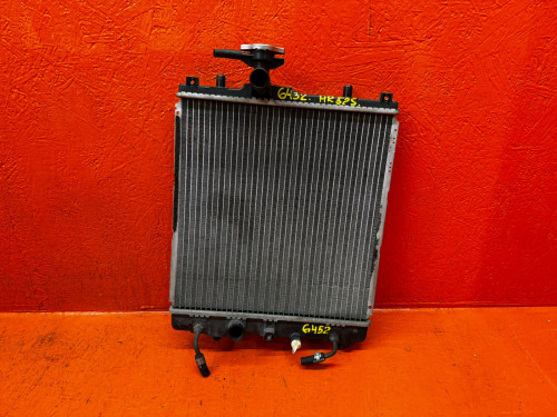 Радиатор двигателя SUZUKI SWIFT HT51/81