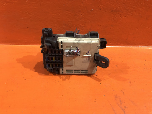 Блок предохранителей салонный TOYOTA LITE ACE NOAH *R4*/*R5* 82730-28030