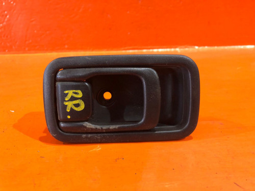 Ручка двери задней правой салонная NISSAN CUBE Z10 806702U010