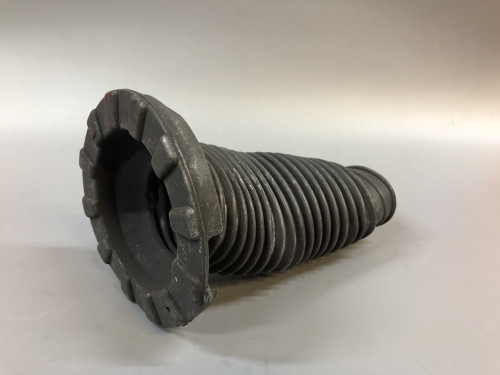 Пыльник стойки передний TOYOTA CAMRY ACV40/GSV40 130230