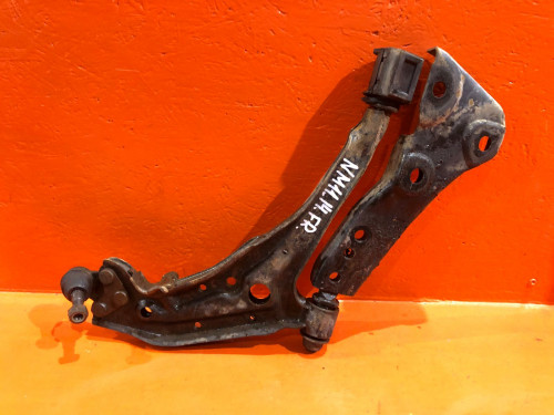 Рычаг передний правый NISSAN PRAIRIE (M11) 1988-1994 5450040R10