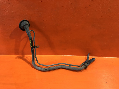 Горловина топливного бака NISSAN LIBERTY *M12 17221-WF100