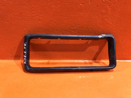 Накладка SUBARU DOMINGO KJ5/8