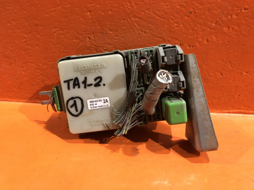 Блок предохранителей салонный HONDA AVANCIER 38850-S2X-003