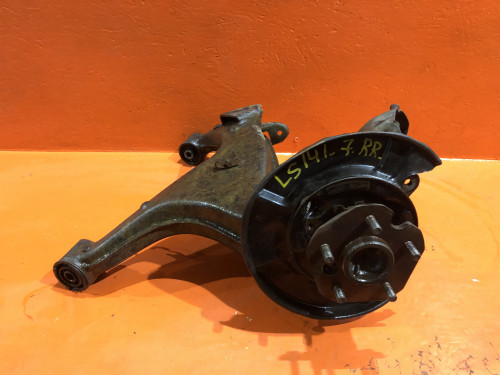 Ступица задняя правая TOYOTA CROWN *S14* 42311-30100