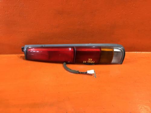 Стоп правый TOYOTA LITE ACE NOAH *R4*/*R5* 81551-28090