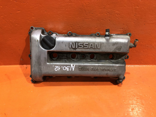 Крышка клапанов NISSAN RNESSA 13264-2J200