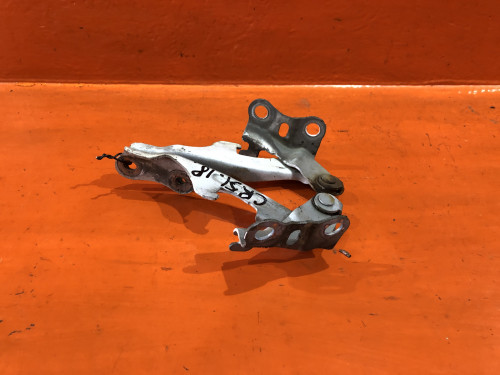 Петля капота правая TOYOTA LITE ACE NOAH *R4*/*R5* 53410-28010
